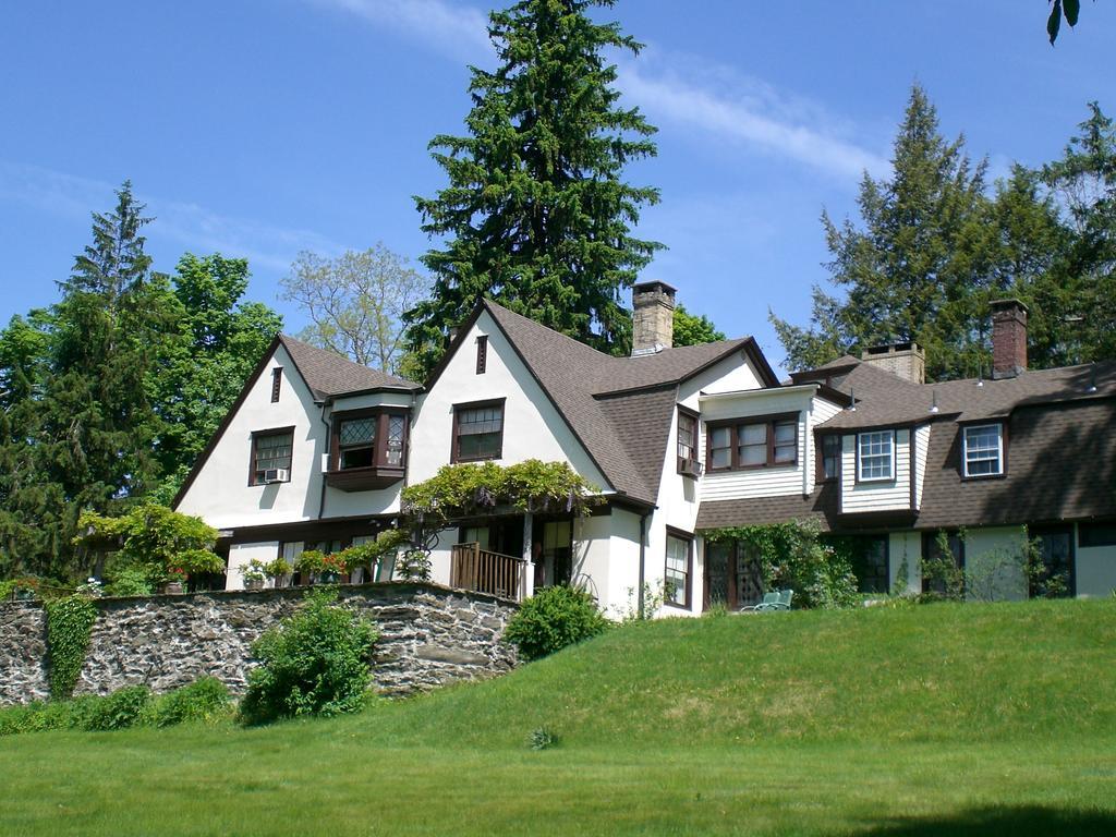 Whistler'S Inn 레녹스 외부 사진